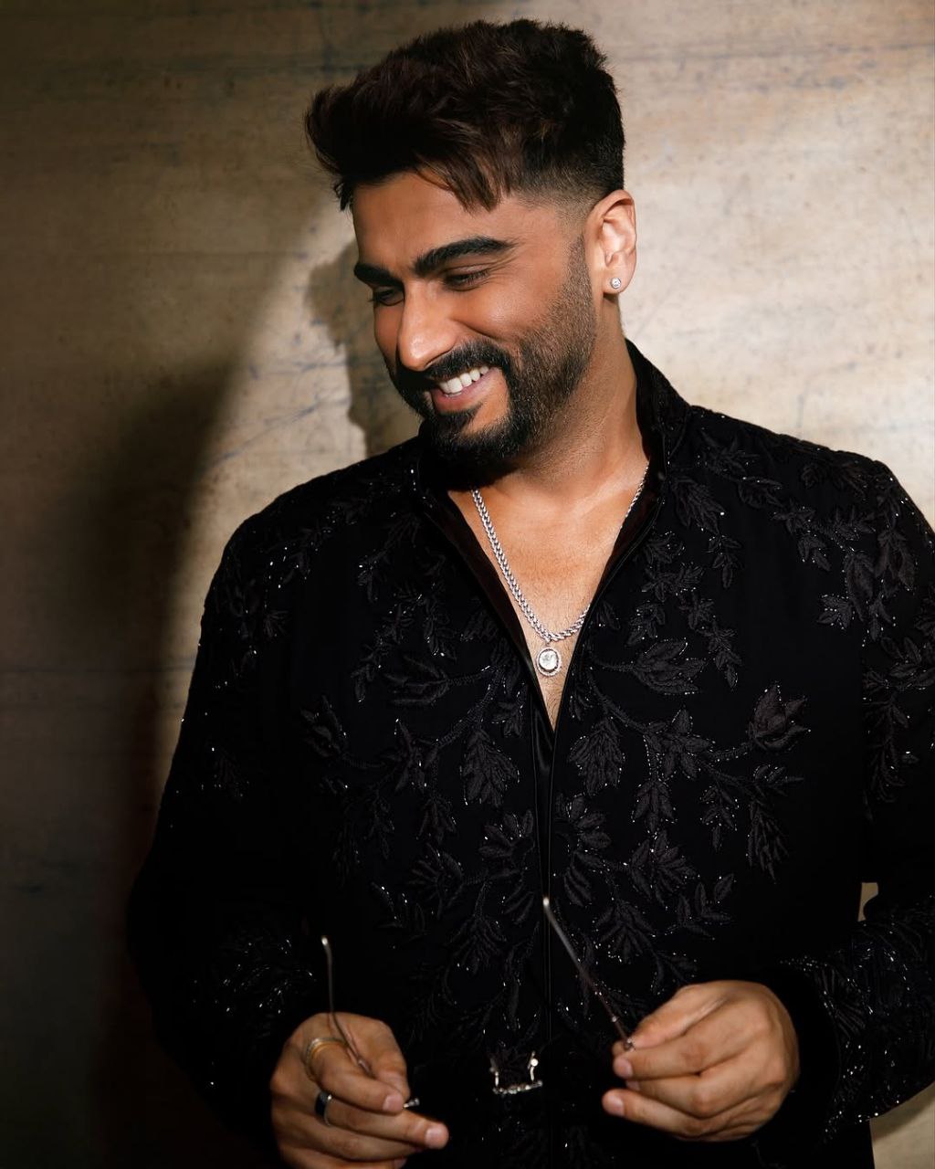 Black Motif Embroidered Kurta